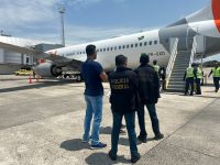 homem-e-preso-pela-pf-ao-desembarcar-no-aeroporto-de-aracaju